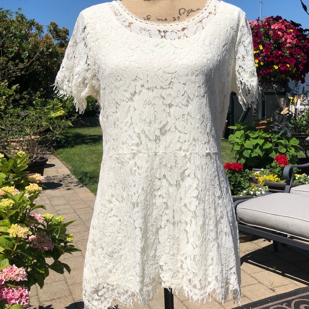 Isaac Mizrahi LIVE-Stretch Lace Tunic-Sz M
